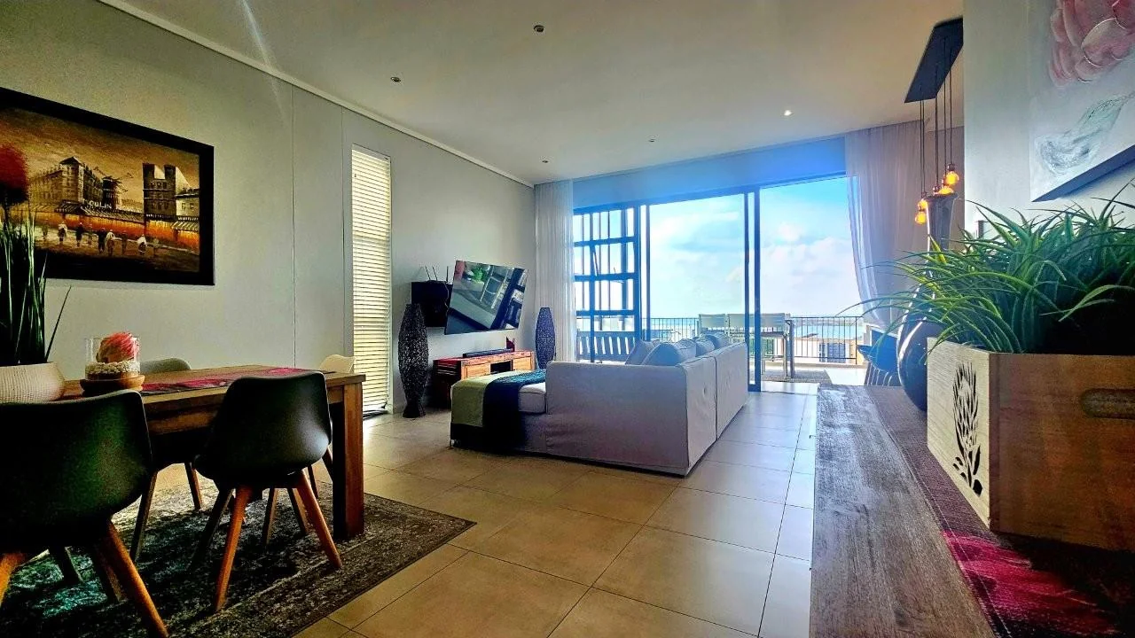 LUXURY 3 bedroom  ACCOMMODATION  – ASCEND TO MIDSTREAM