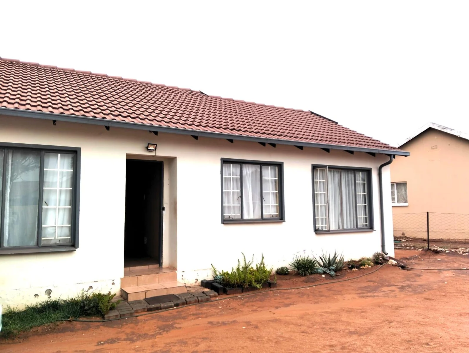3 Bedroom House For Sale