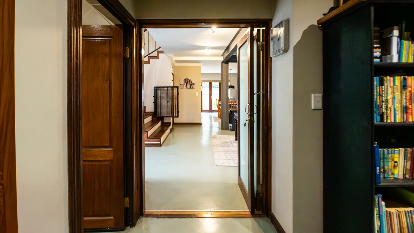 GENEROUS CLASSIC FAMILY HOME – SOLE AND EXCLUSIVE MANDATE