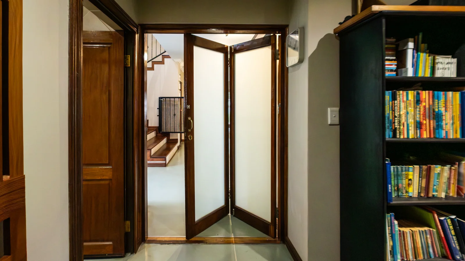 GENEROUS CLASSIC FAMILY HOME – SOLE AND EXCLUSIVE MANDATE