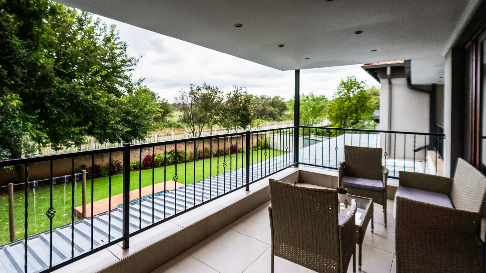 GENEROUS CLASSIC FAMILY HOME – SOLE AND EXCLUSIVE MANDATE