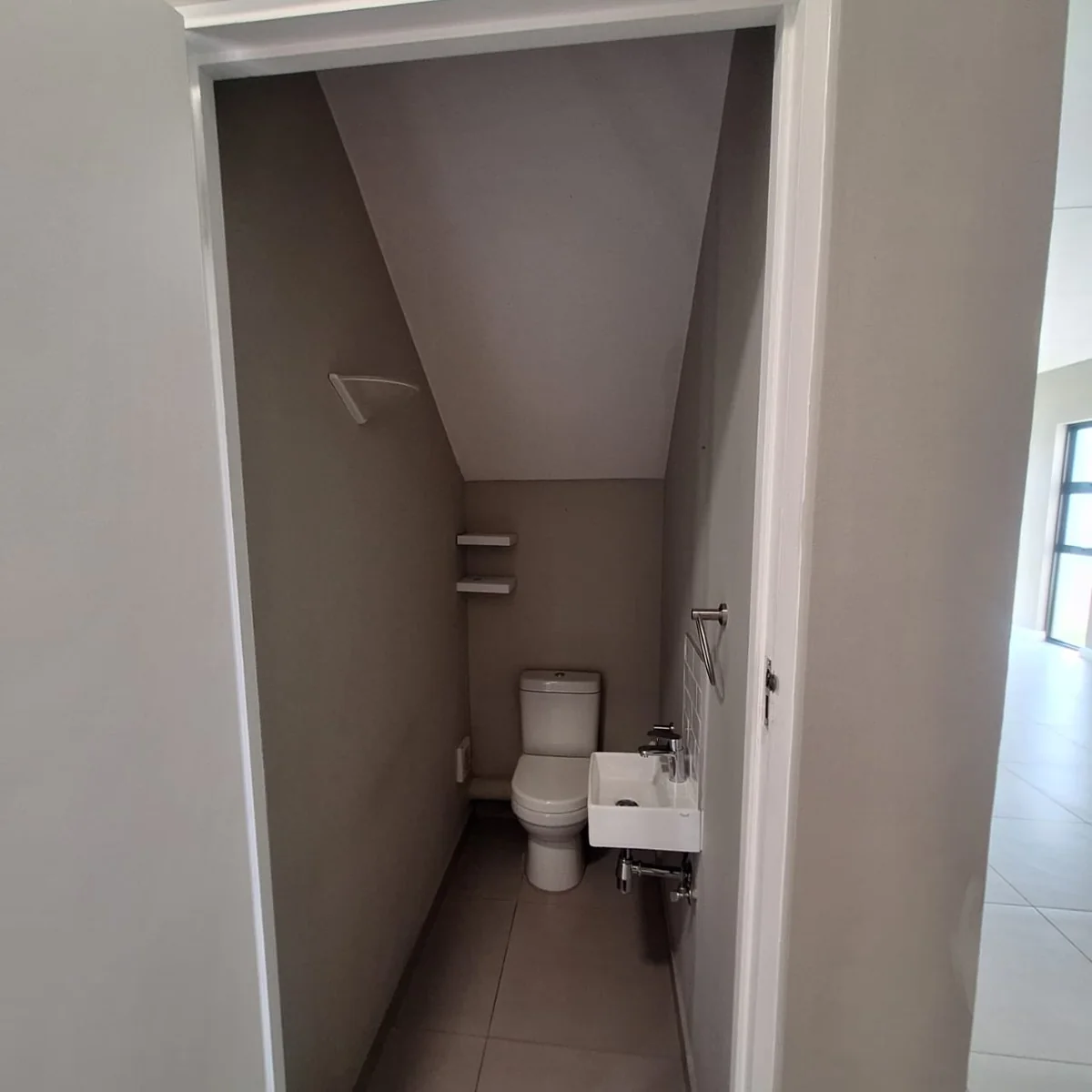 Secure 3 Bedroom Family Home To Rent in Willowbrook Estate