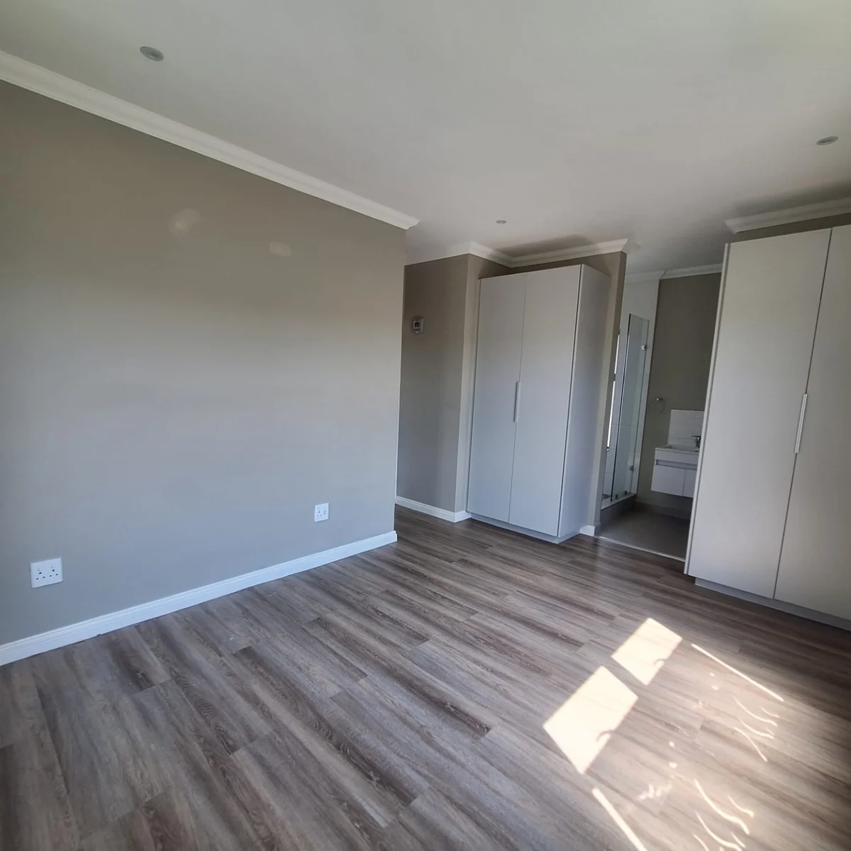 Secure 3 Bedroom Family Home To Rent in Willowbrook Estate