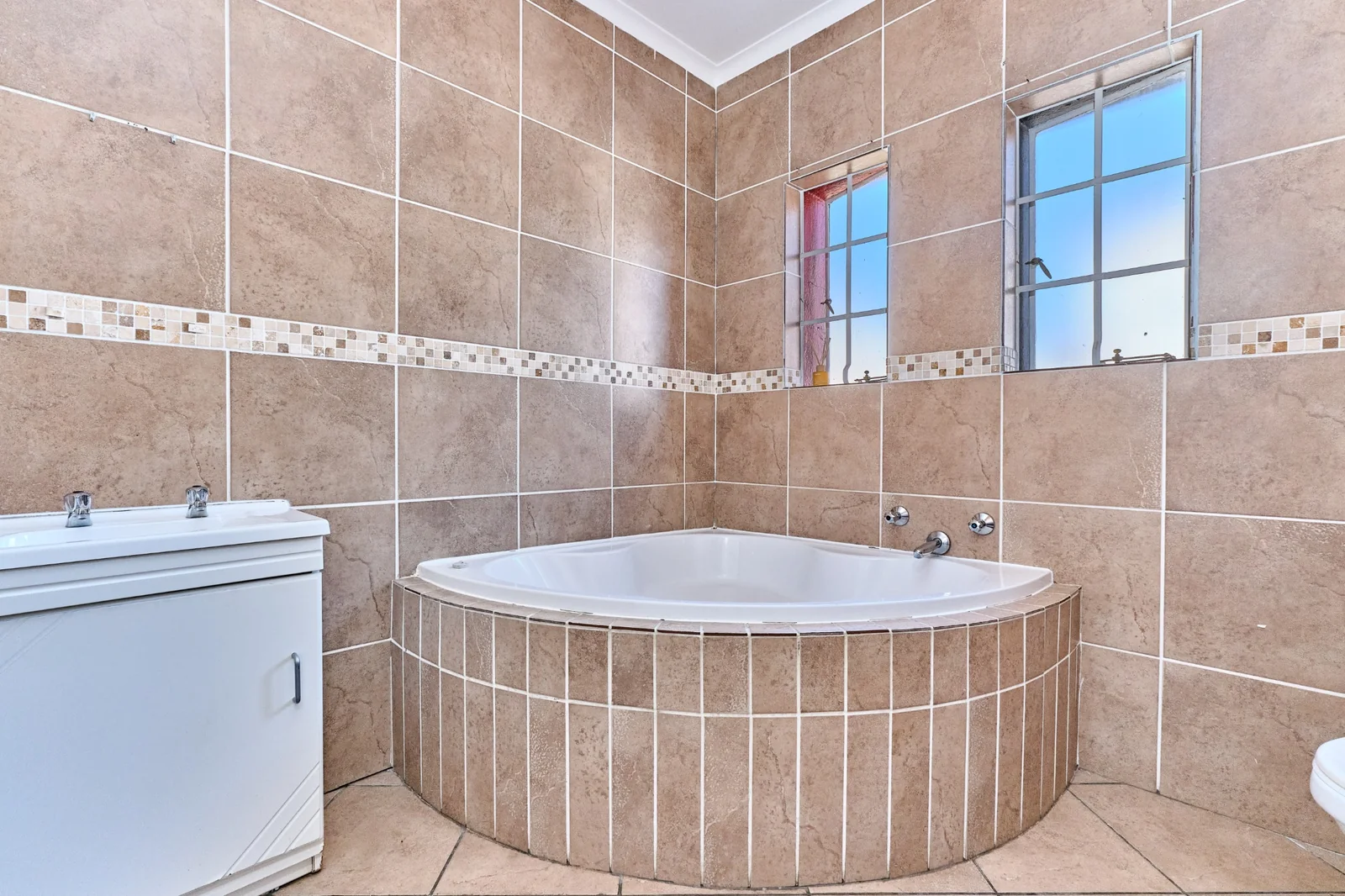 3 Bedroom Duplex for Sale