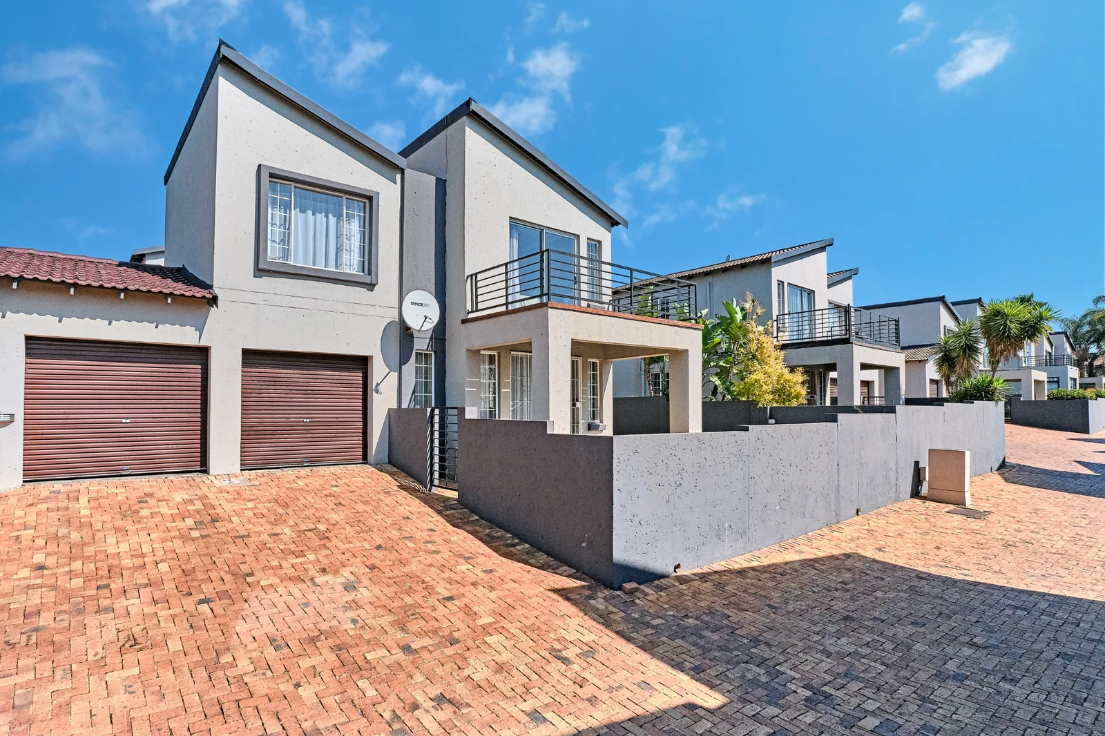 3 Bedroom Duplex for Sale