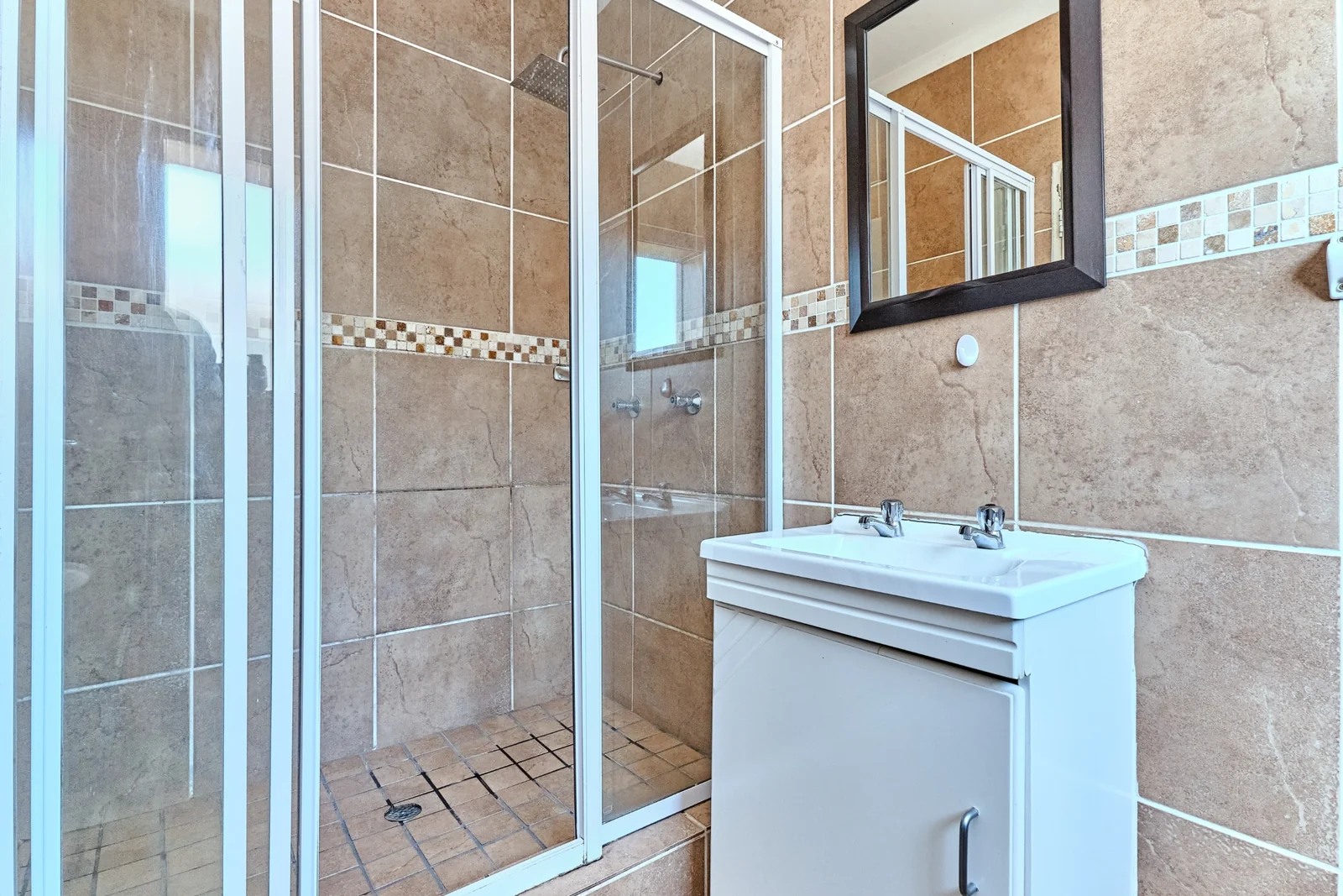 3 Bedroom Duplex for Sale