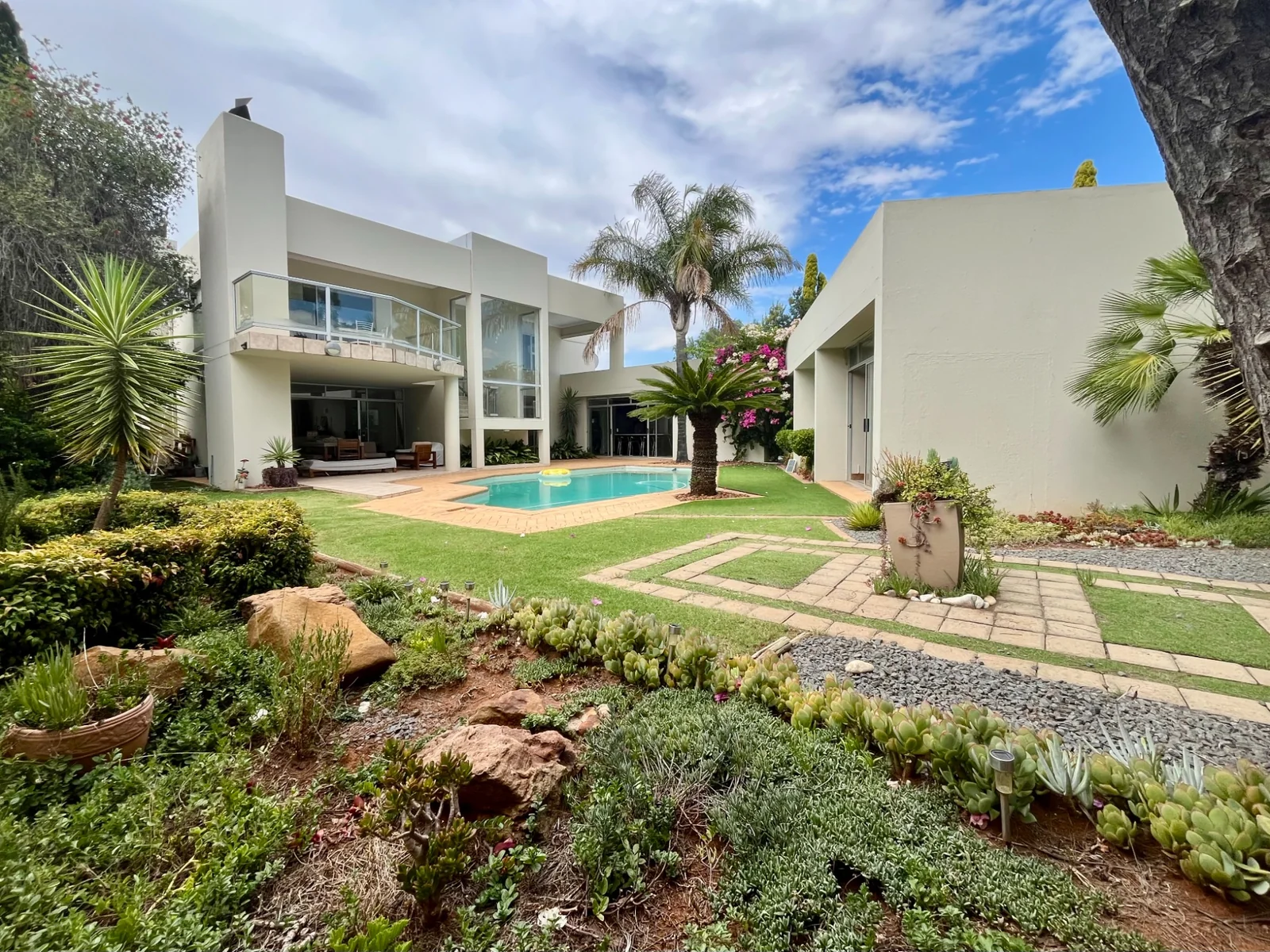 Just Listed <br/><br/>Architectural Dream where top location, luxury and style meet.