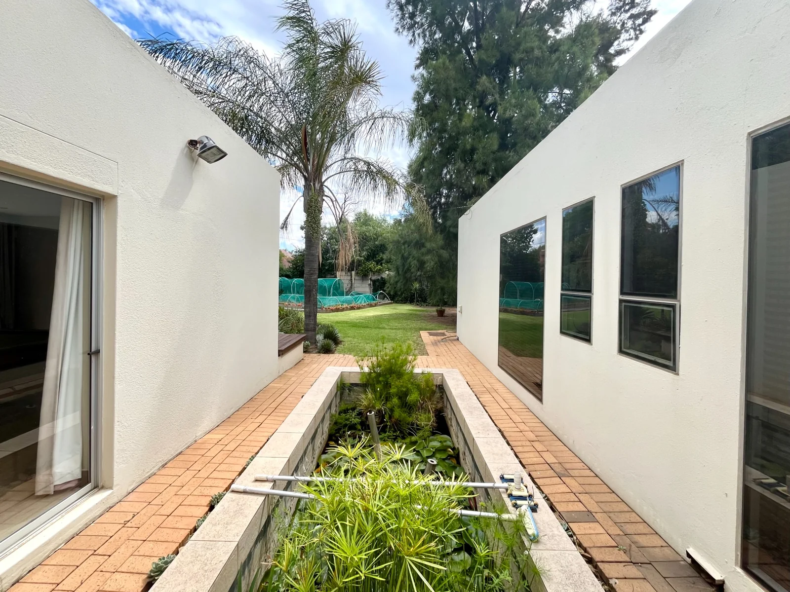 Just Listed <br/><br/>Architectural Dream where top location, luxury and style meet.