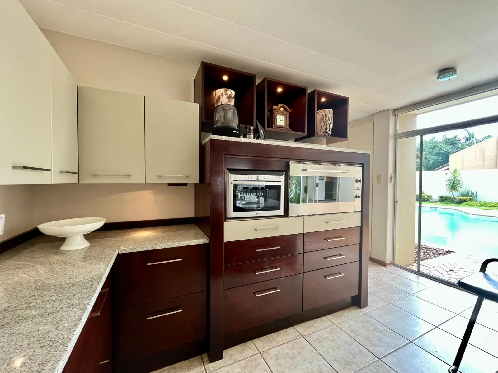 Just Listed <br/><br/>Architectural Dream where top location, luxury and style meet.