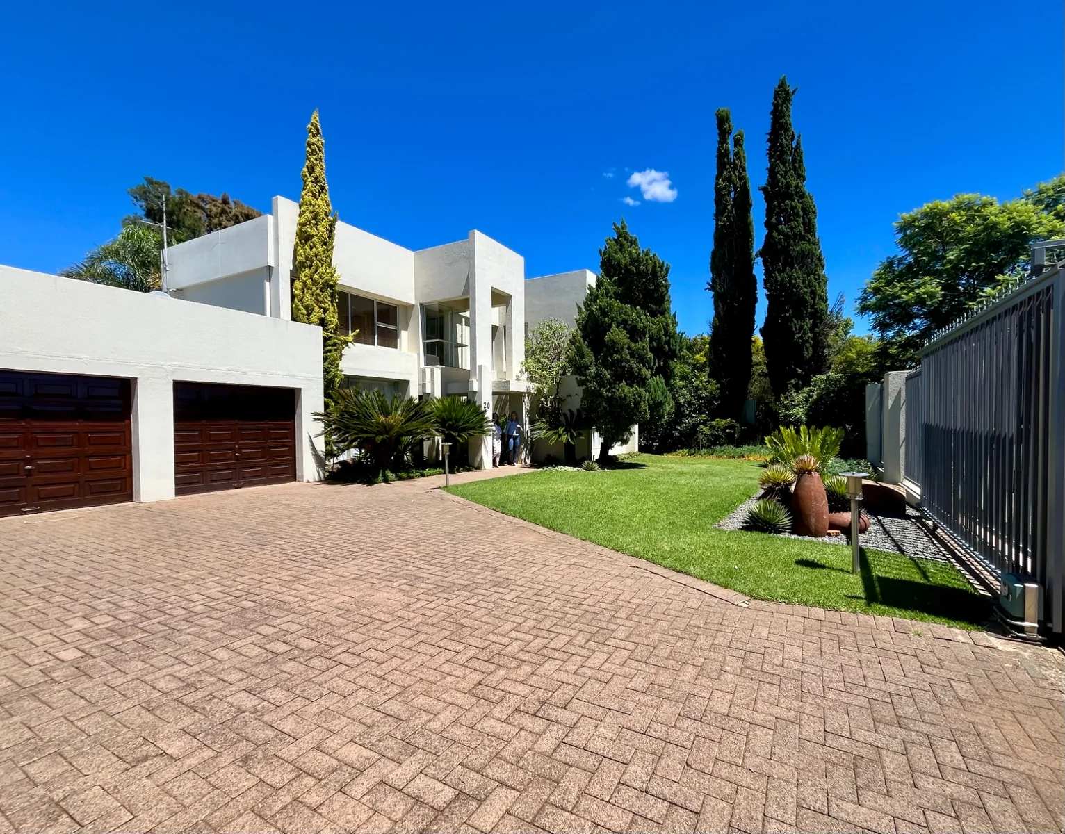 Just Listed <br/><br/>Architectural Dream where top location, luxury and style meet.