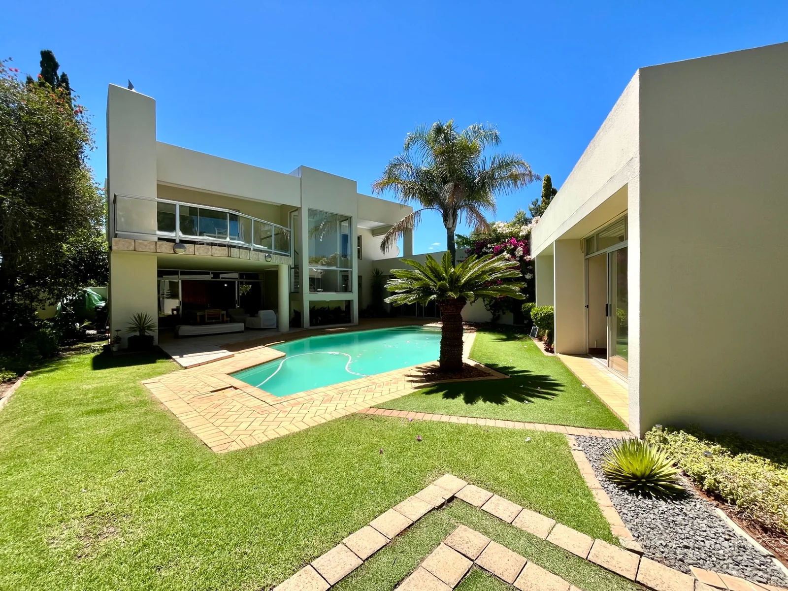 Just Listed <br/><br/>Architectural Dream where top location, luxury and style meet.