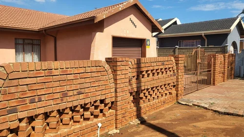 Sebokeng Zone 14, Sebokeng