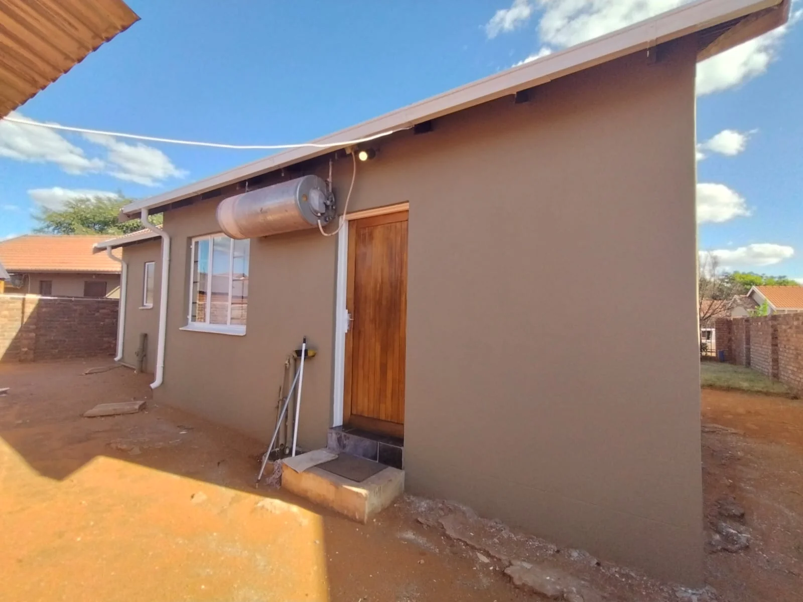 3 Bedroom House To Rent