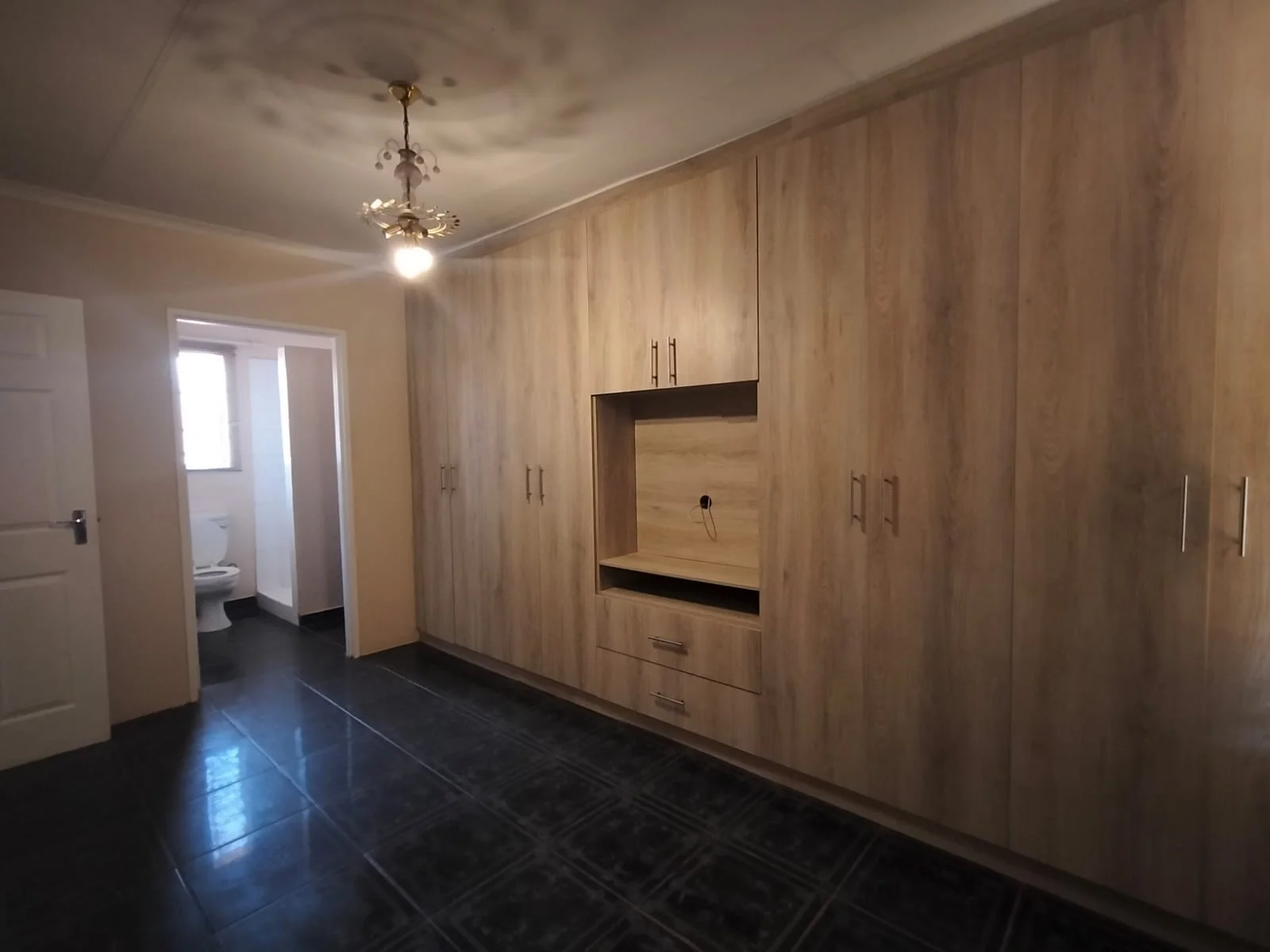 3 Bedroom House To Rent