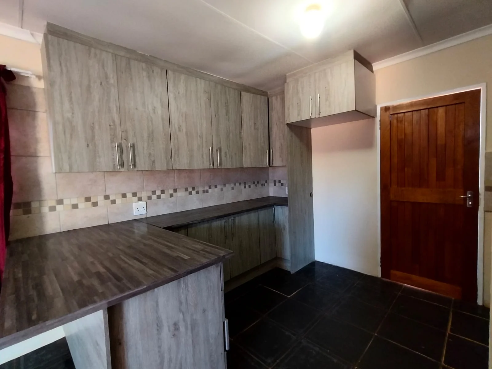 3 Bedroom House To Rent