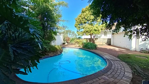 11 Highgate  QS, Durban North