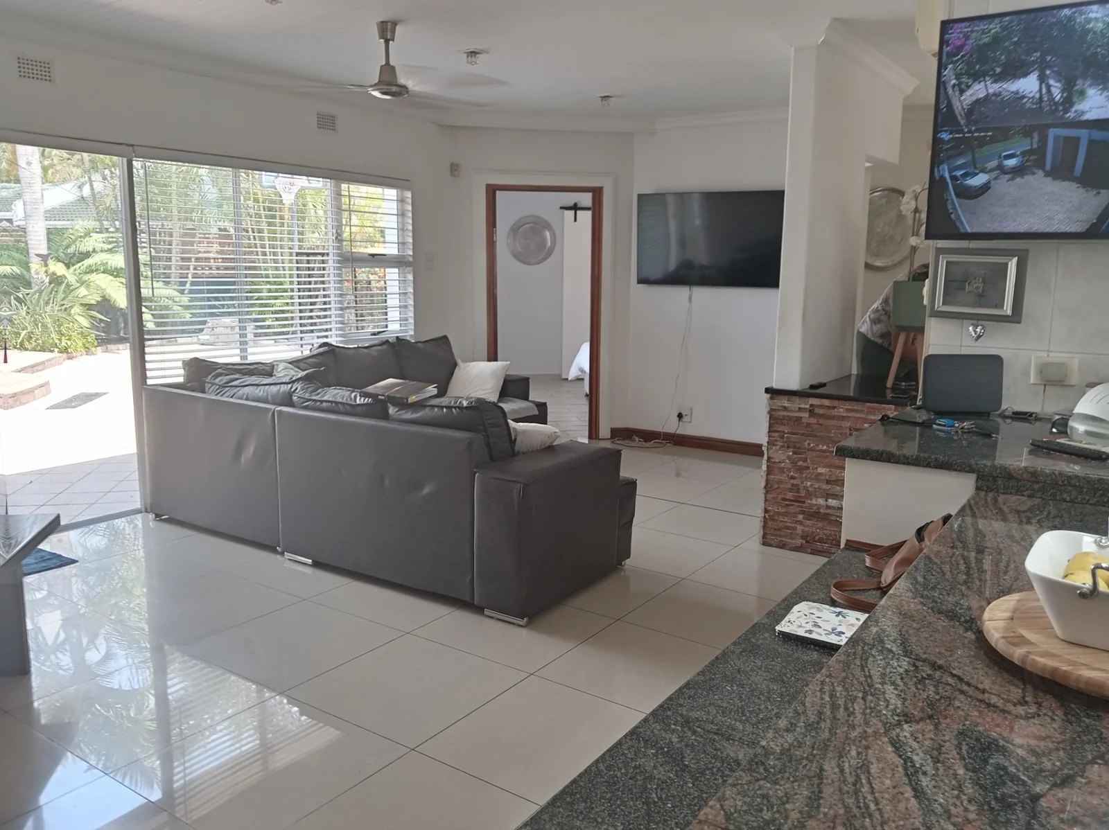 ESCAPE TO THE DREAM HOUSE