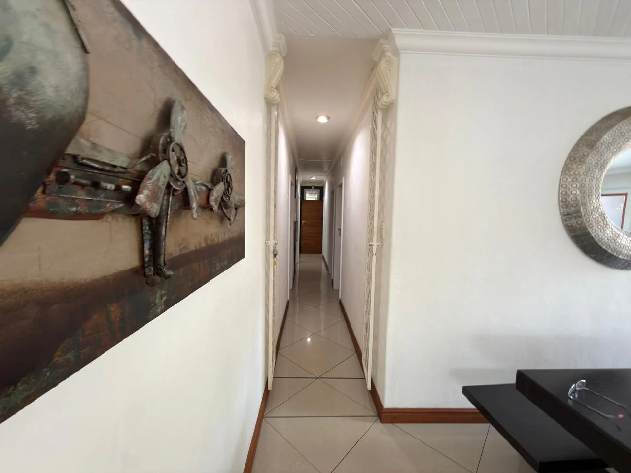 ESCAPE TO THE DREAM HOUSE