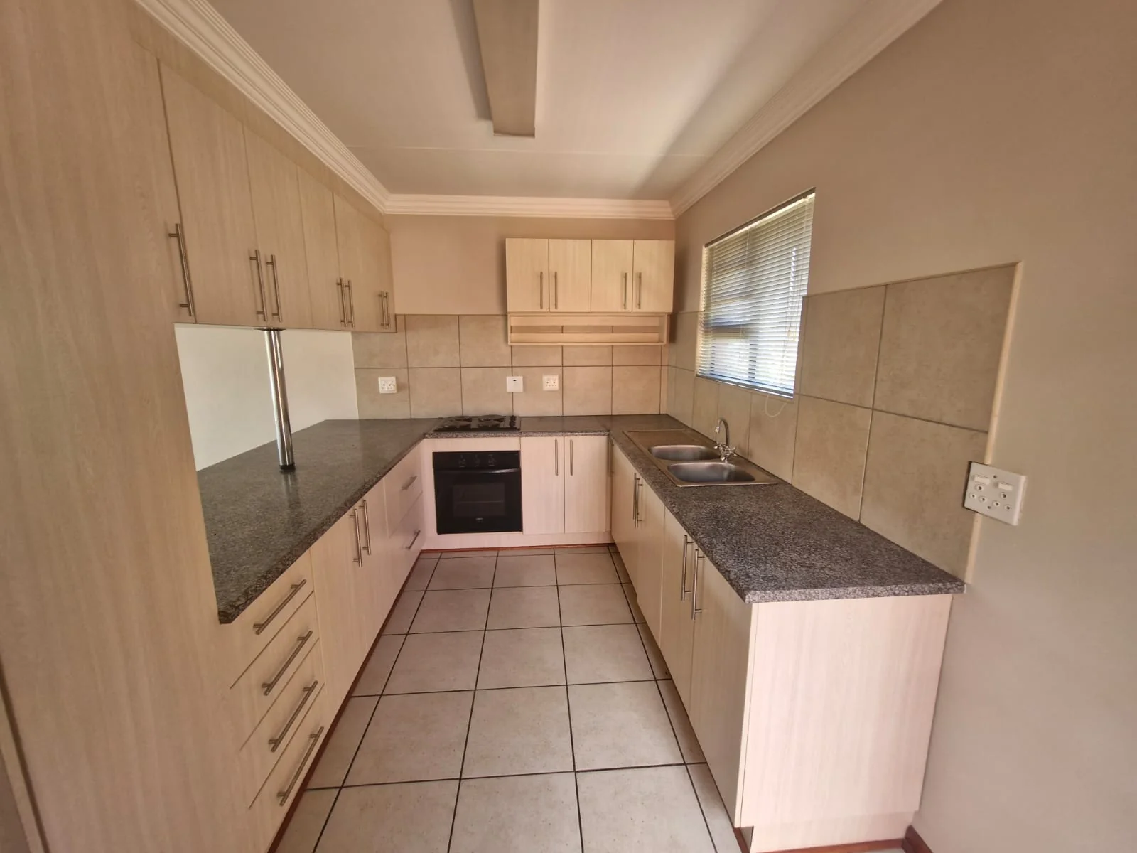 2 Bedroom townhouse for sale in Eureka