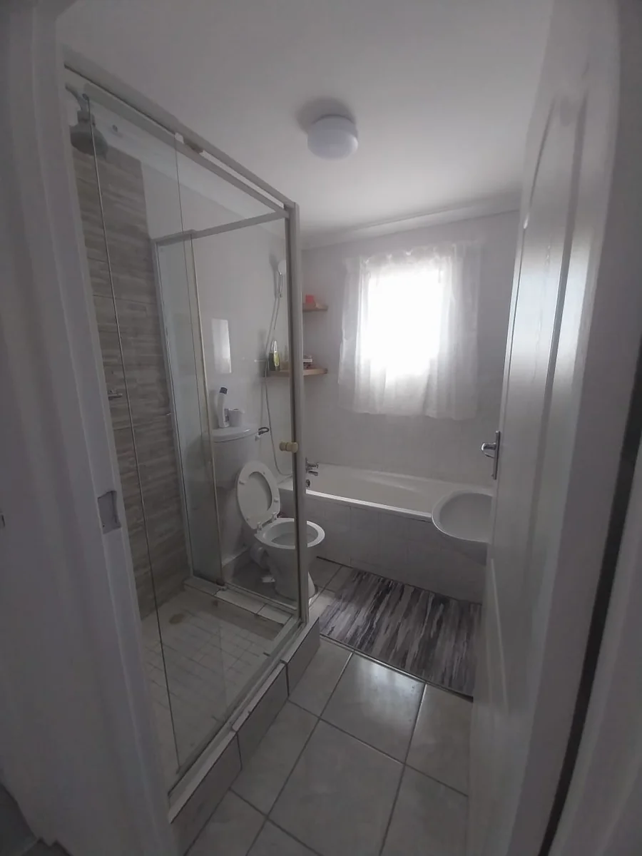 Neat and Secure 2 bed apartment for Sale in Bothasig