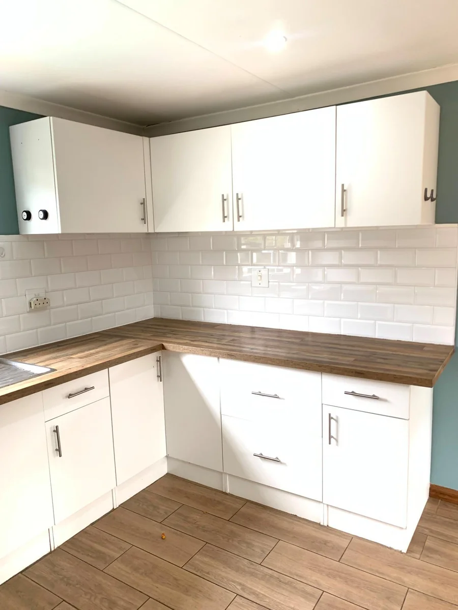 Modern & Secure Bachelor Cottage in the Heart of Noordwyk