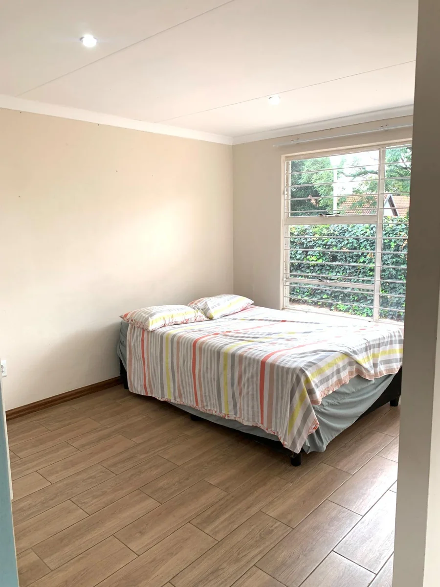 Modern & Secure Bachelor Cottage in the Heart of Noordwyk