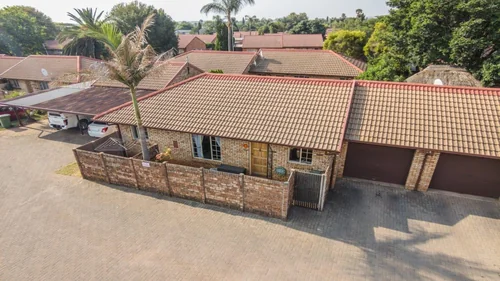 Pierre Van Ryneveld, Centurion