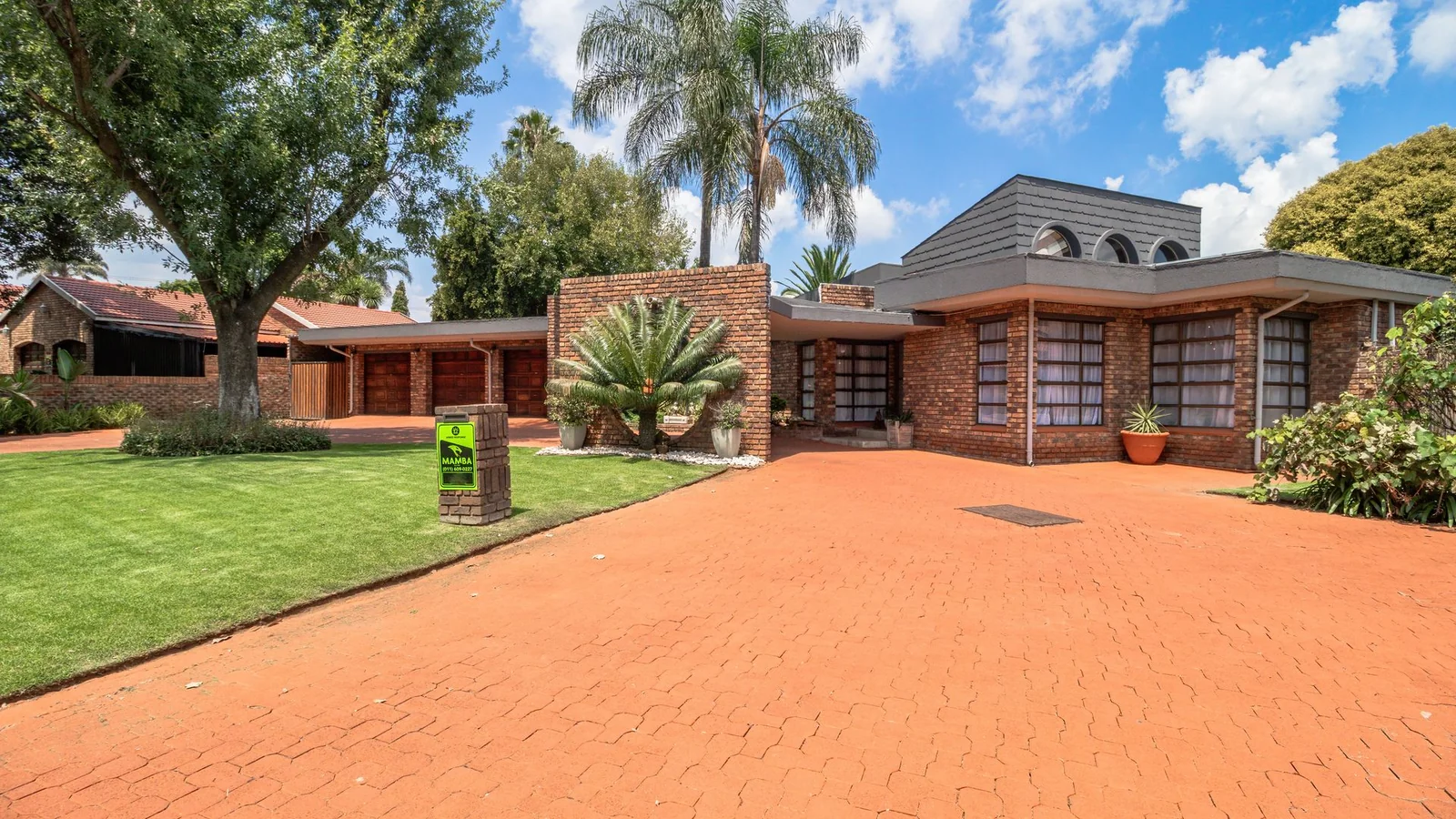 Expansive Family Home with Solar Power, Borehole and Exceptional Entertainment