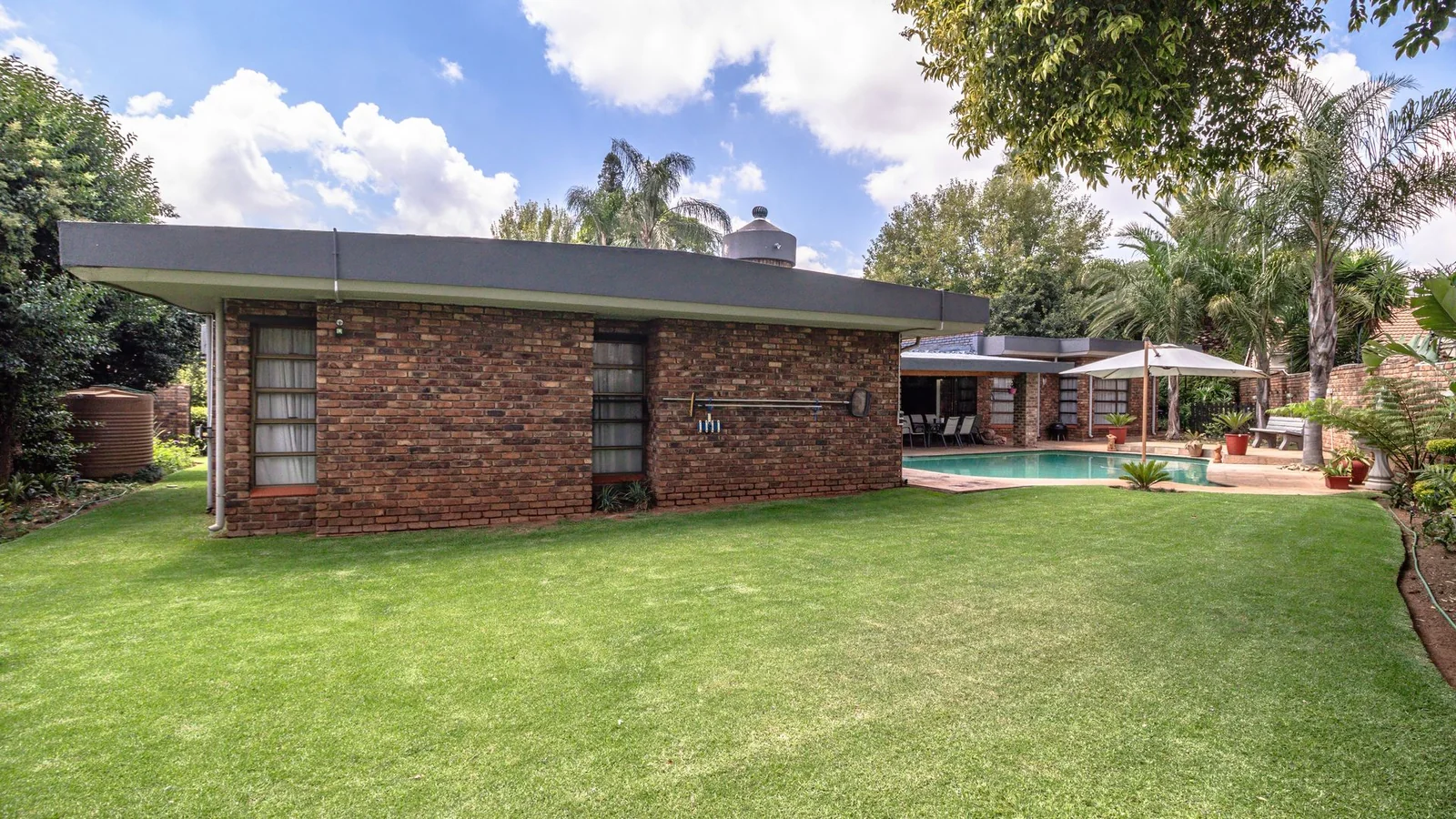 Expansive Family Home with Solar Power, Borehole and Exceptional Entertainment