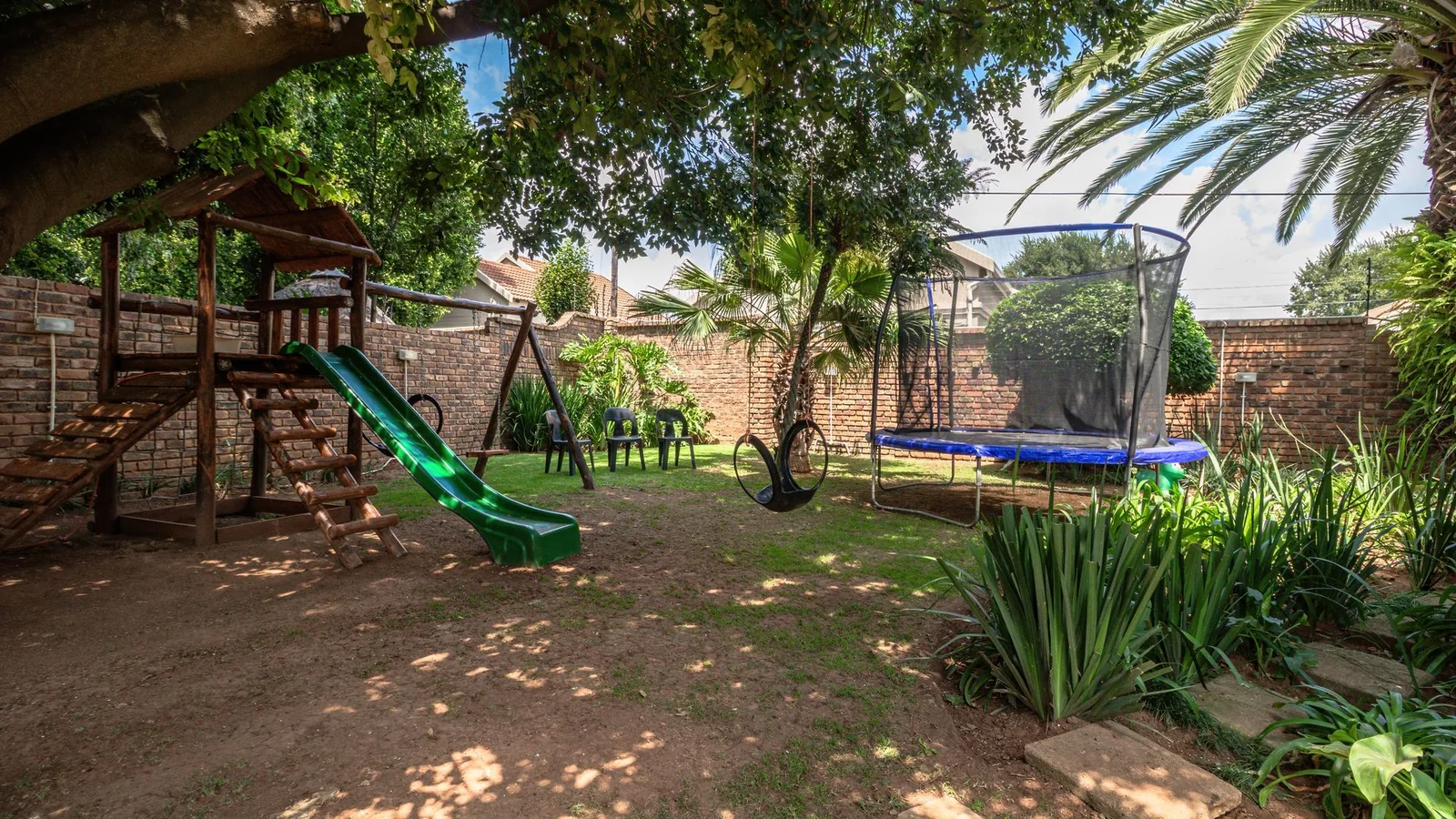 Expansive Family Home with Solar Power, Borehole and Exceptional Entertainment