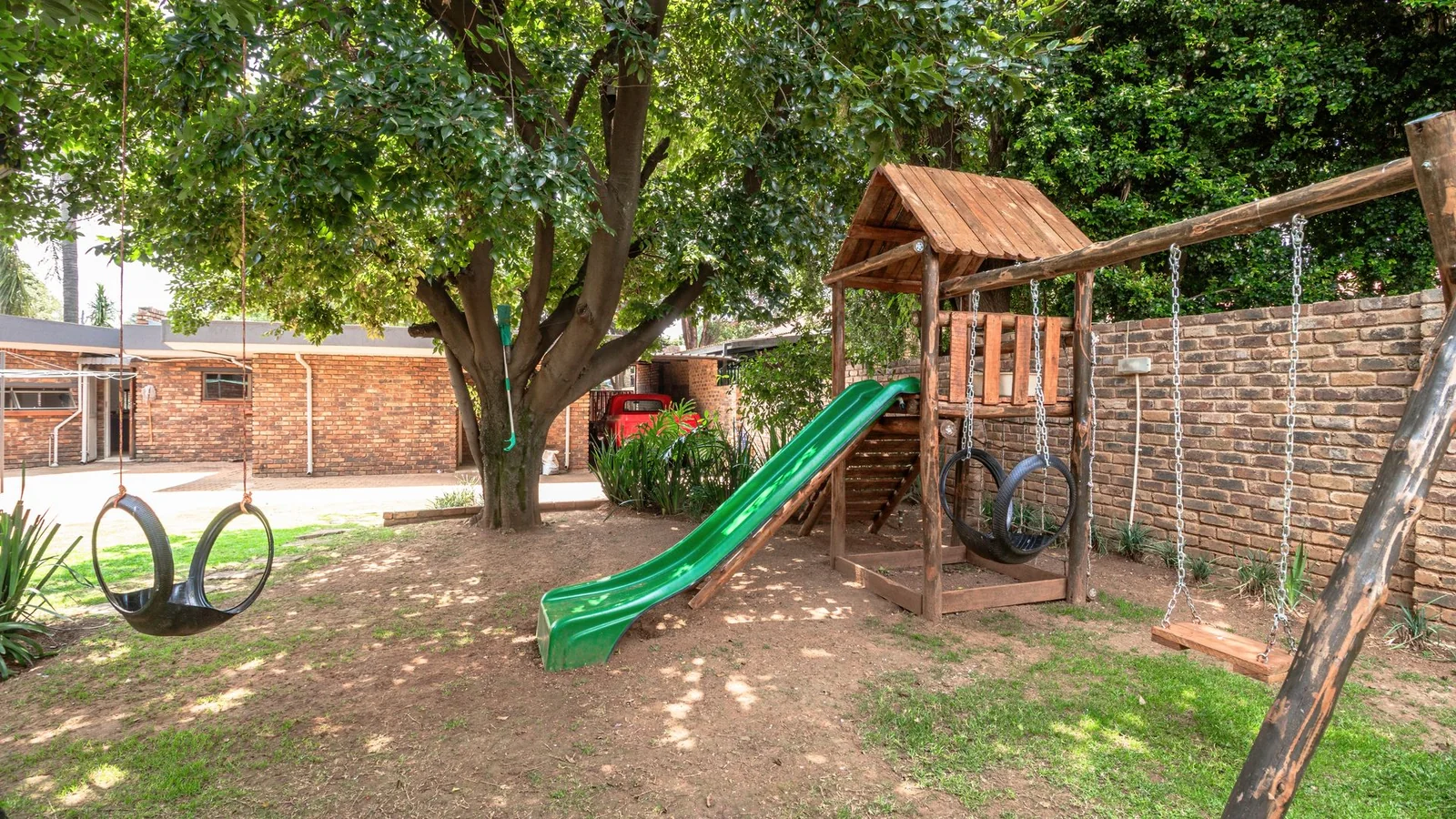 Expansive Family Home with Solar Power, Borehole and Exceptional Entertainment