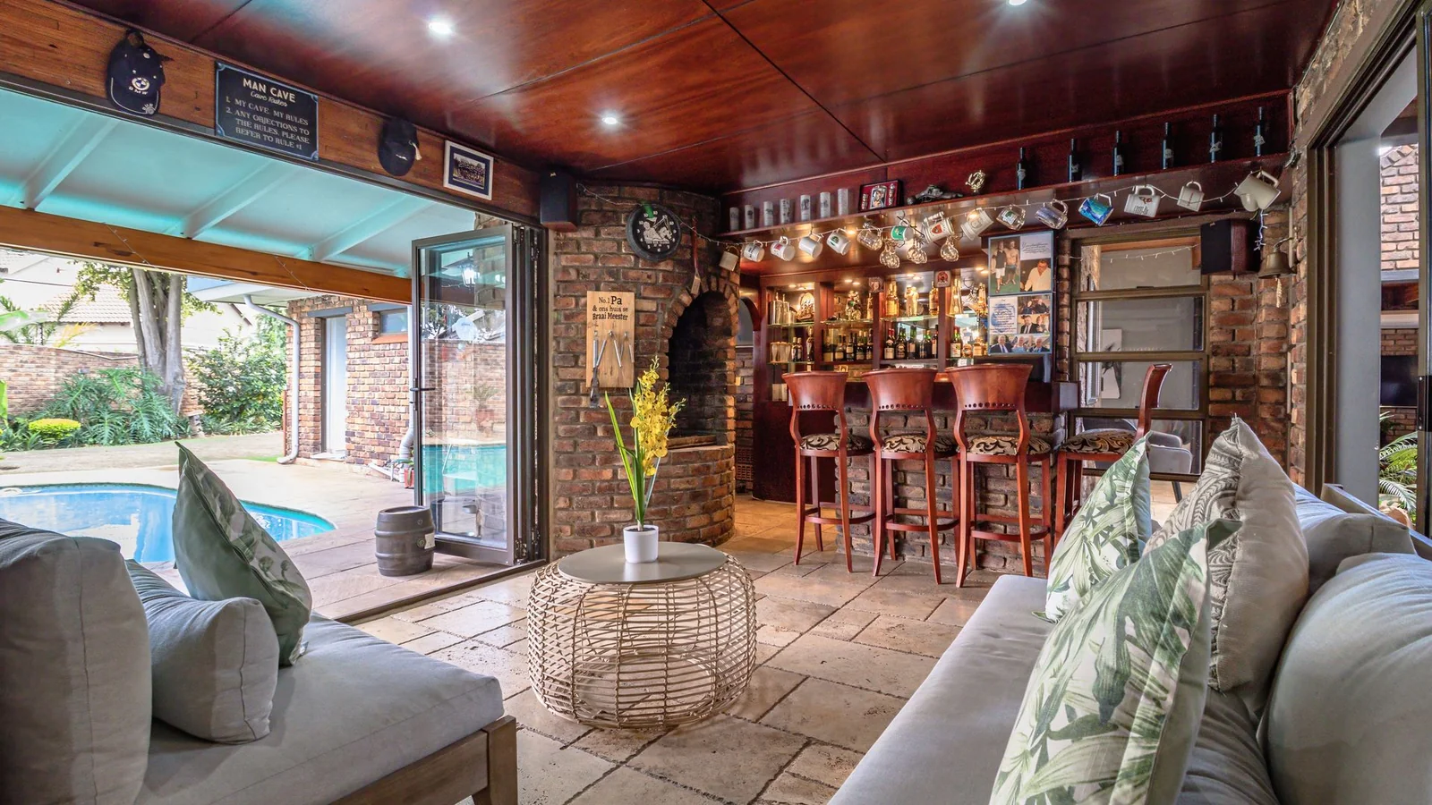 Expansive Family Home with Solar Power, Borehole and Exceptional Entertainment