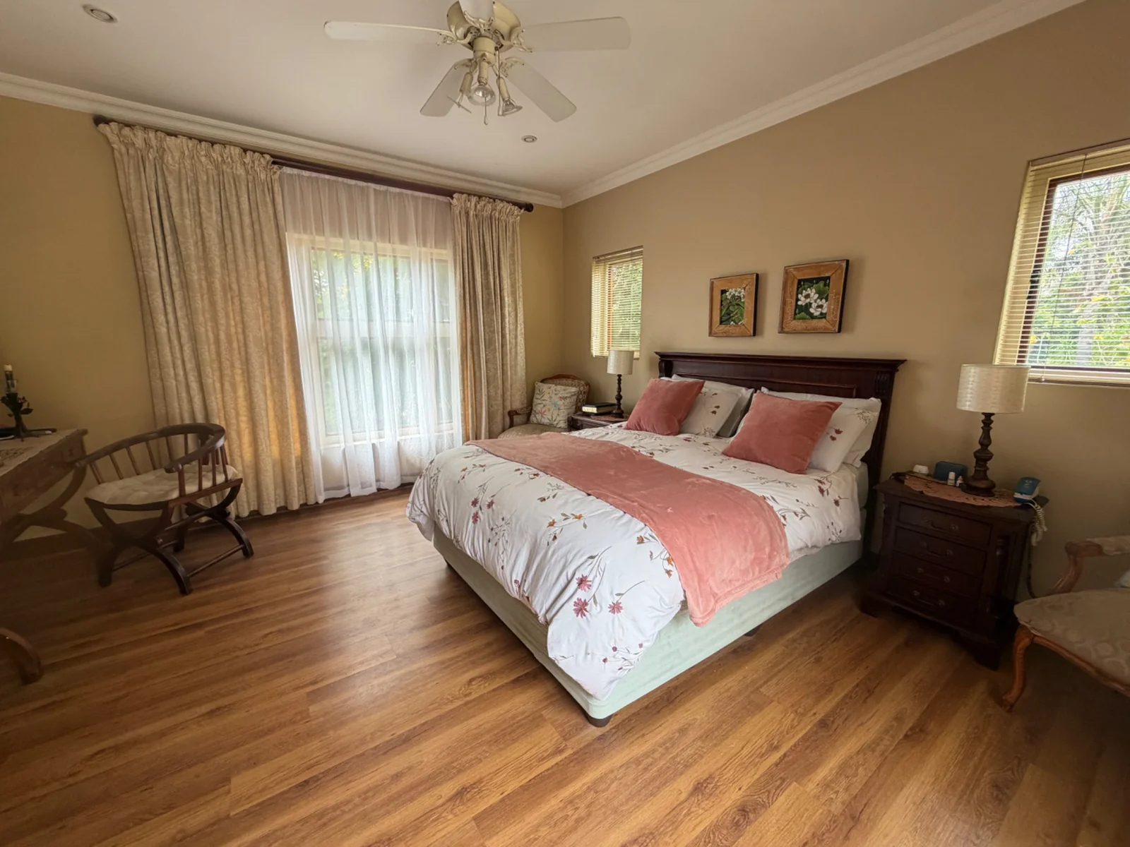 CHARM AND STYLE TEAMED WITH ELEGANCE ..... INSIDE A SECURITY ESTATE!