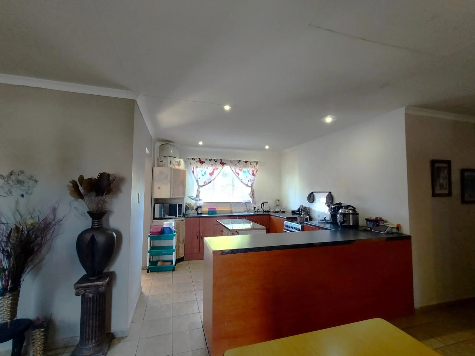 3 Bedroom House For Sale