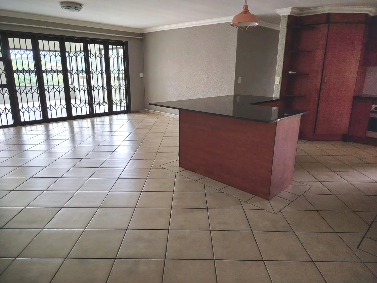 Fabulous Rental Property in a perfect, tranquil setting of Rangeview ext