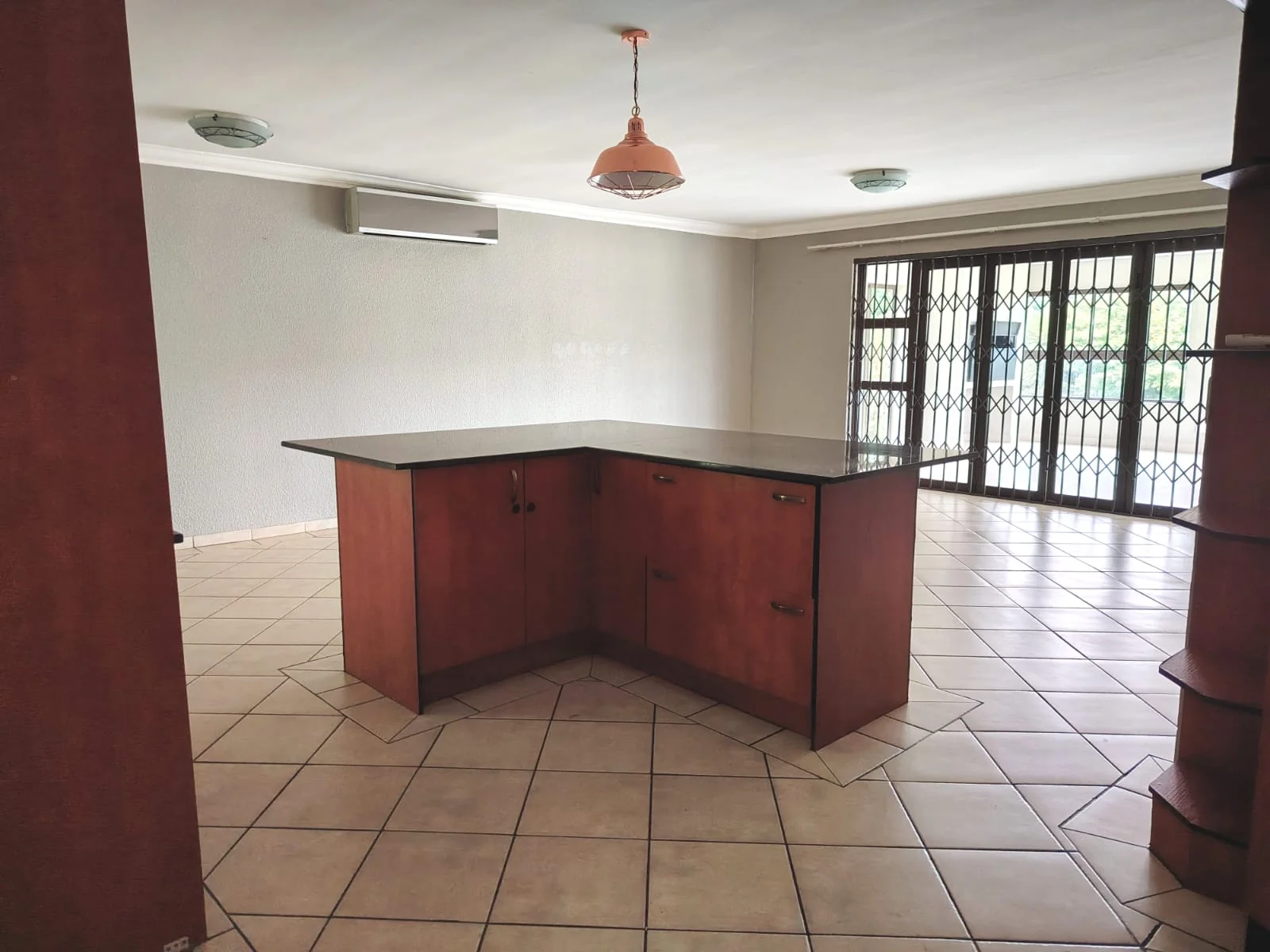 Fabulous Rental Property in a perfect, tranquil setting of Rangeview ext