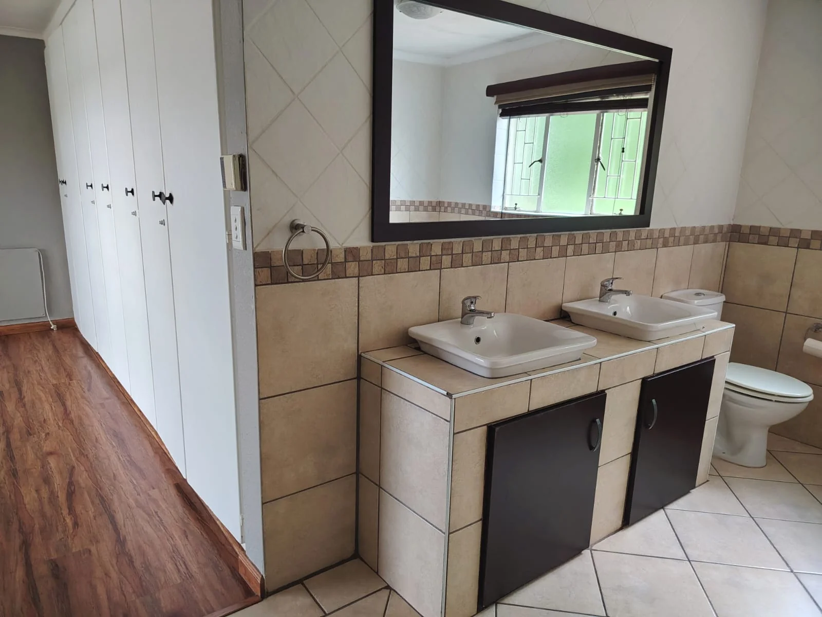 Fabulous Rental Property in a perfect, tranquil setting of Rangeview ext