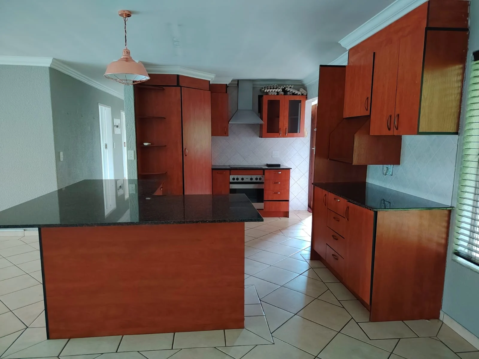 Fabulous Rental Property in a perfect, tranquil setting of Rangeview ext