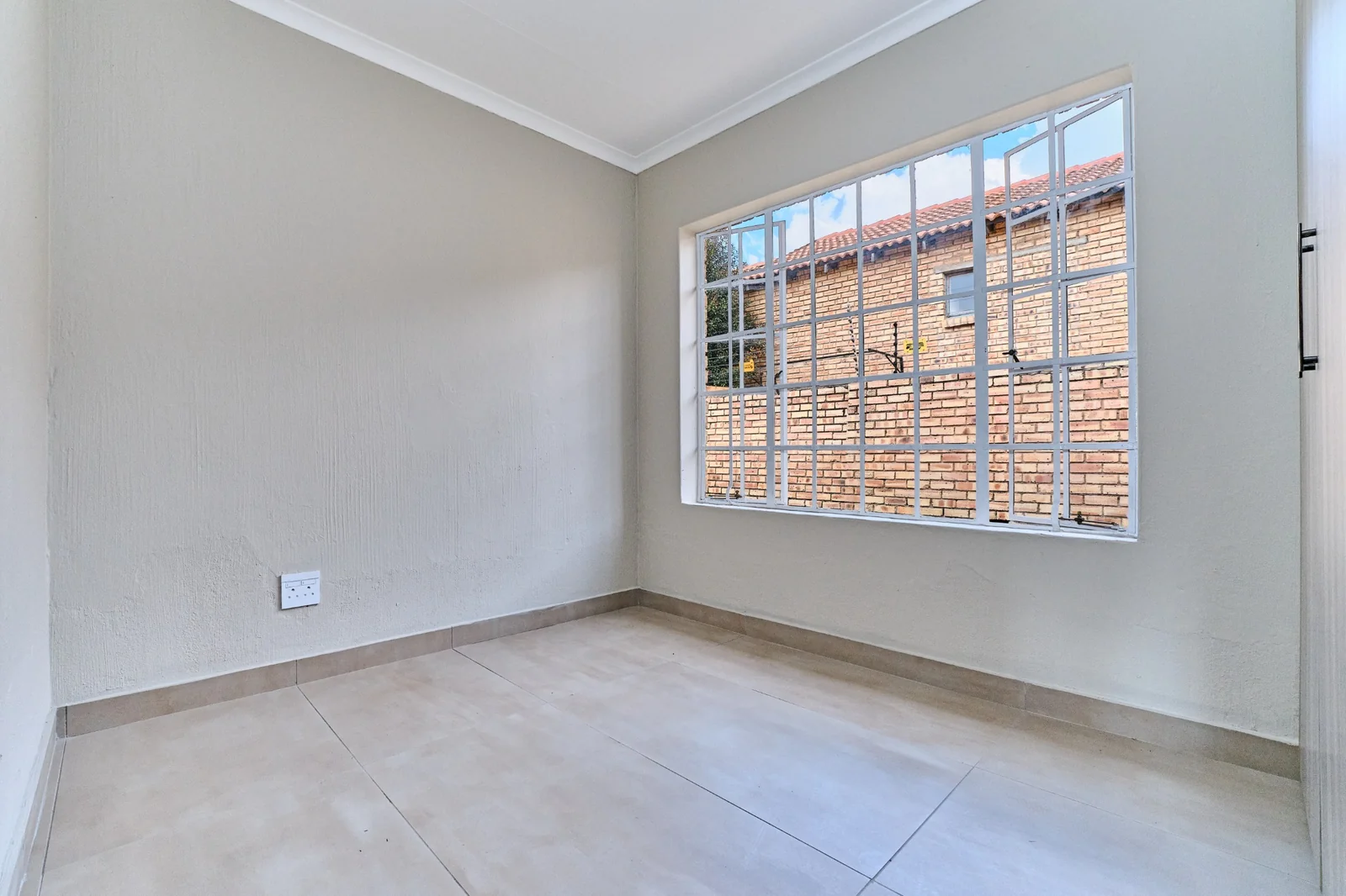 3 Bedroom Simplex to Rent in Wilgeheuwel