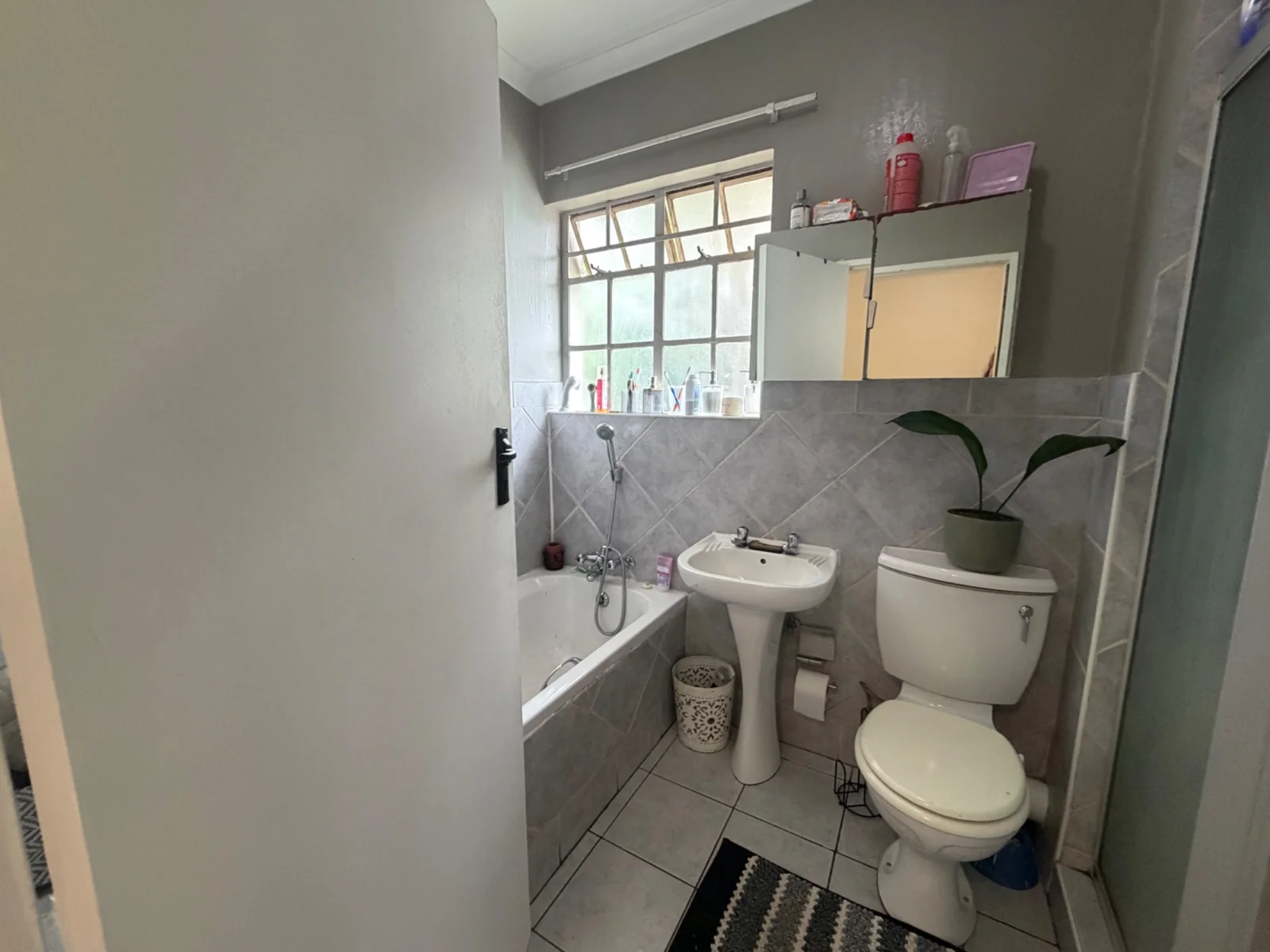 MAKE THIS ONE YOURS!!