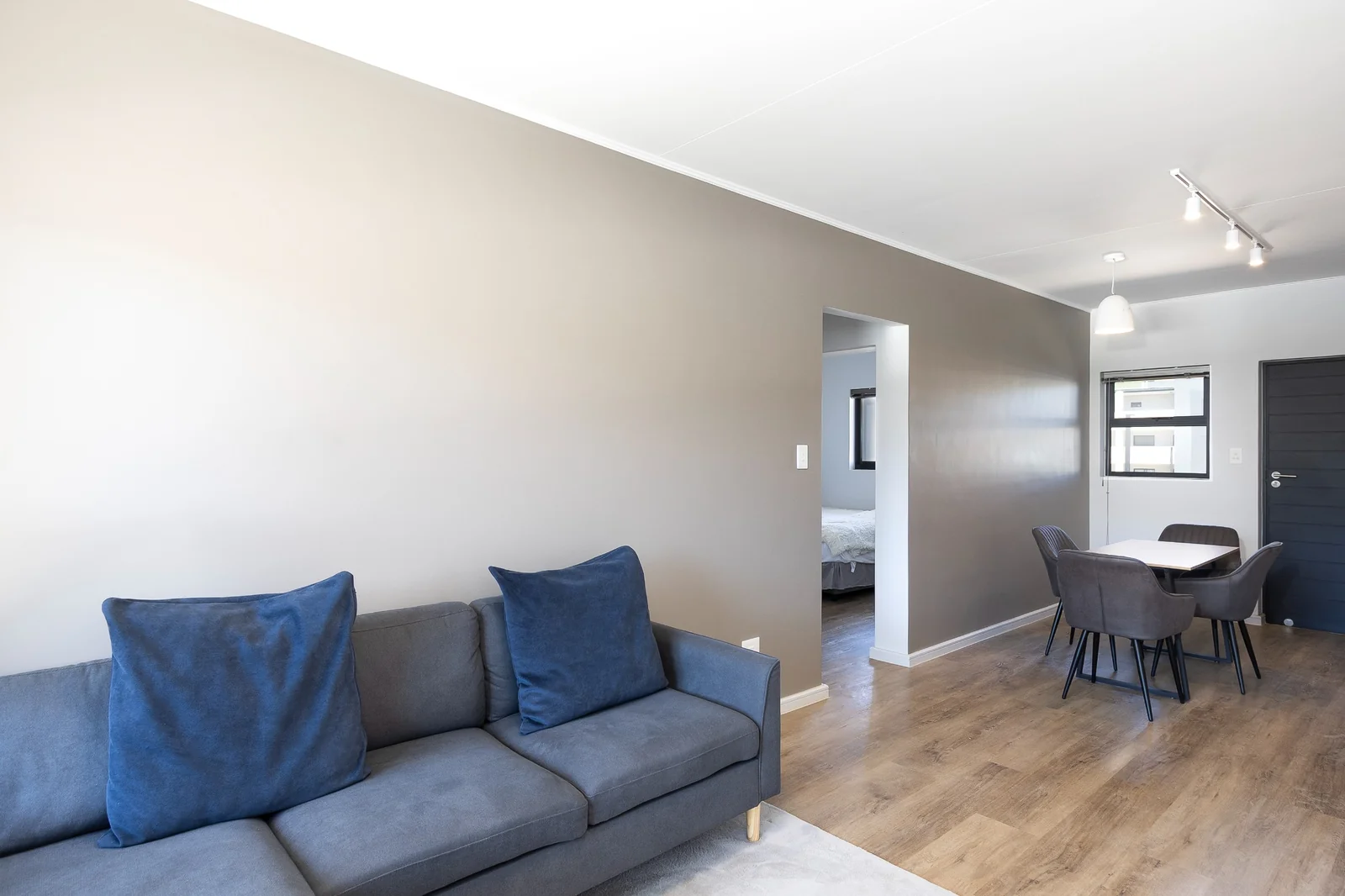 2 Bedroom Apartment for sale in Stellenbosch