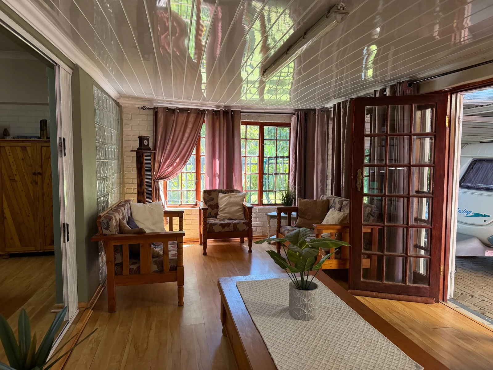 Bayswater Move in Ready Bayswater home with a flat for sale