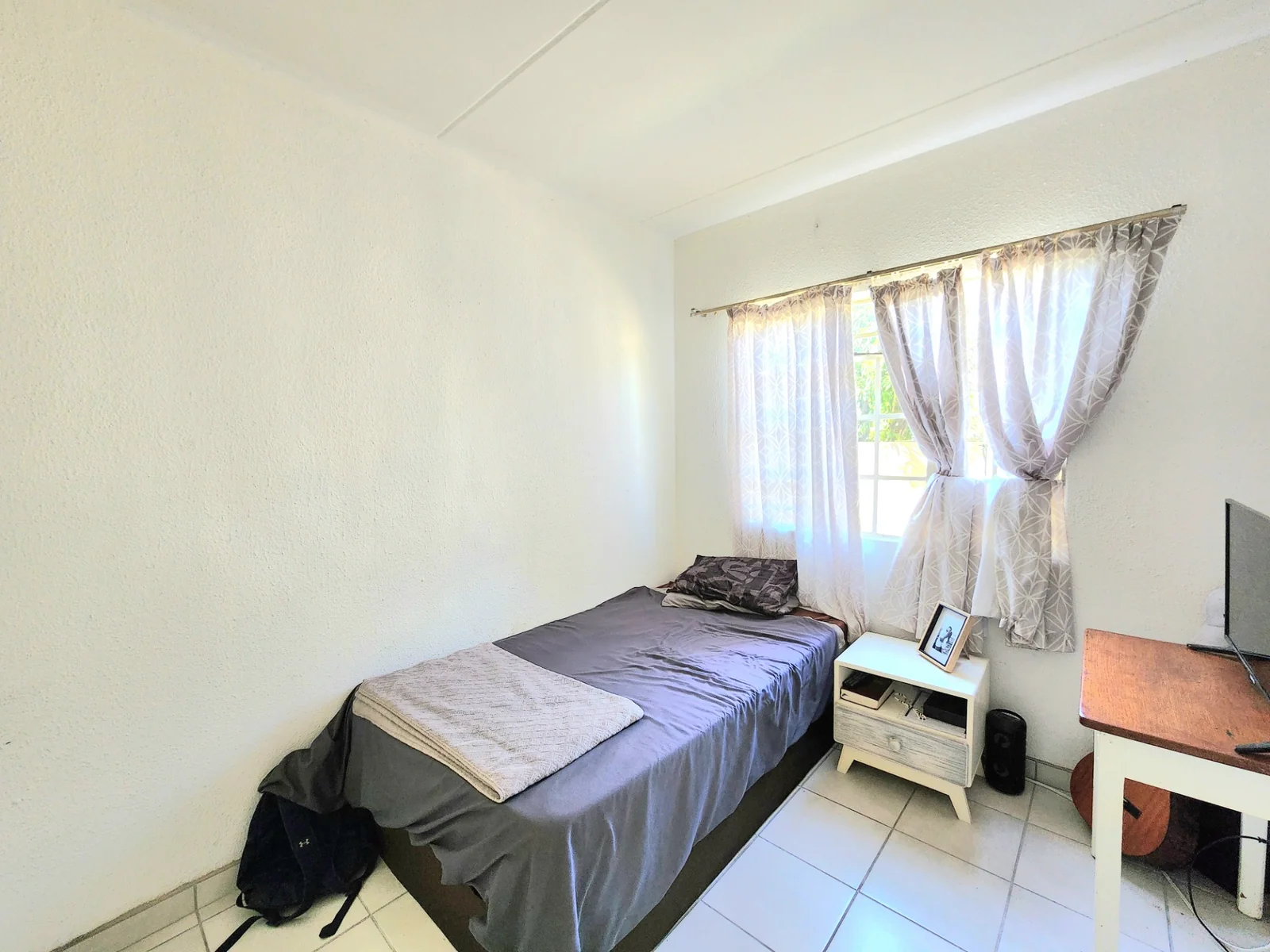 Spacious Ground Floor Unit in Secure Westwood Villas – Byers Park