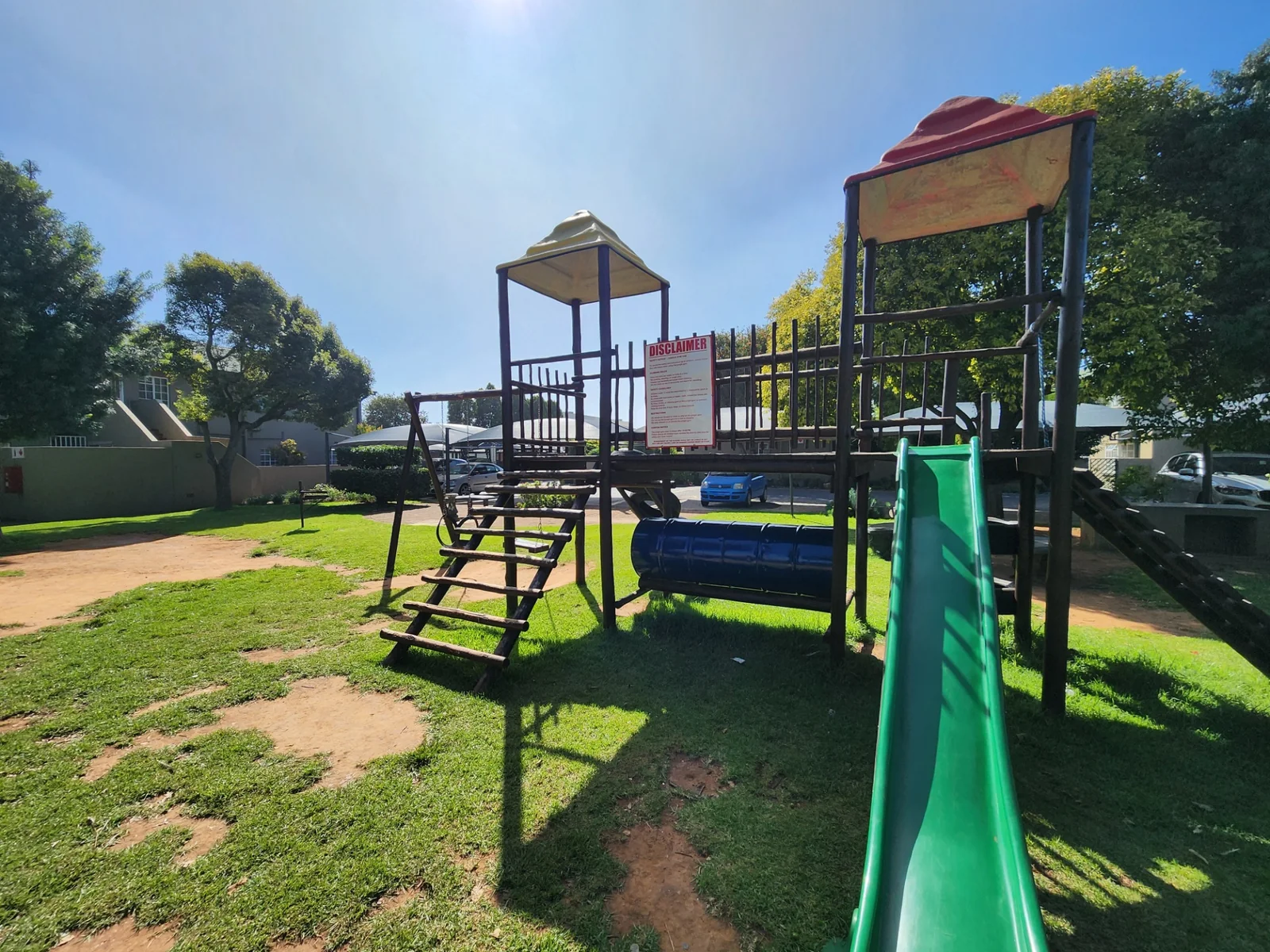 Spacious Ground Floor Unit in Secure Westwood Villas – Byers Park