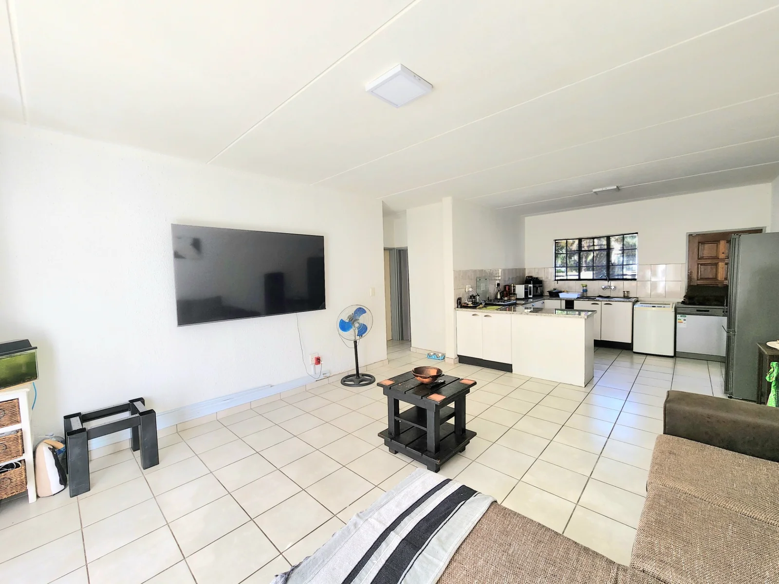 Spacious Ground Floor Unit in Secure Westwood Villas – Byers Park