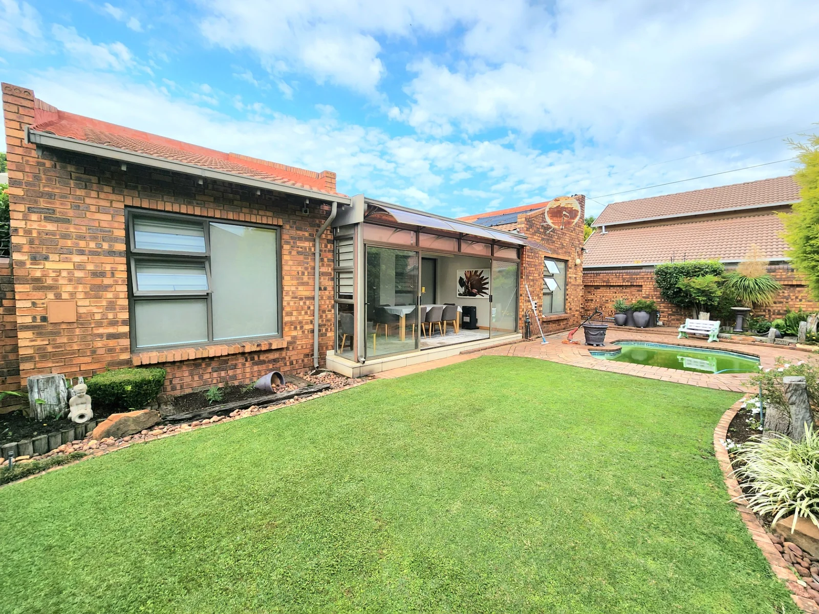 Immaculate Family Home in Exclusive Estate – Bardene, Boksburg