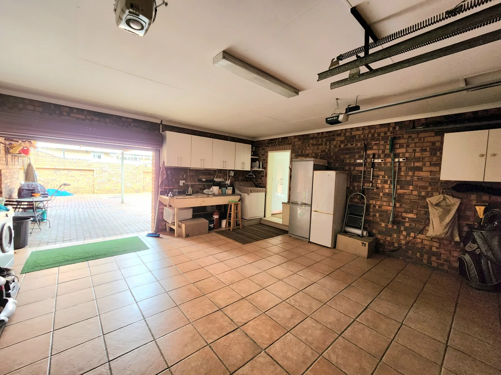 Immaculate Family Home in Exclusive Estate – Bardene, Boksburg