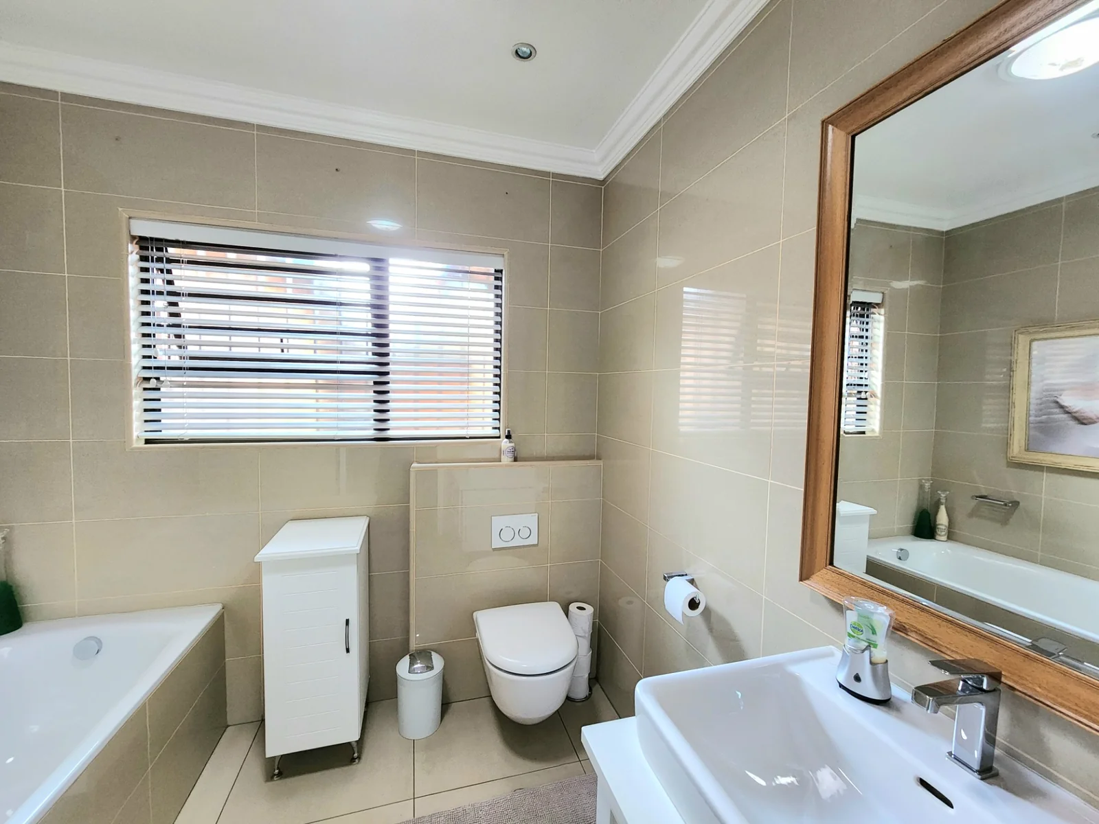 Immaculate Family Home in Exclusive Estate – Bardene, Boksburg