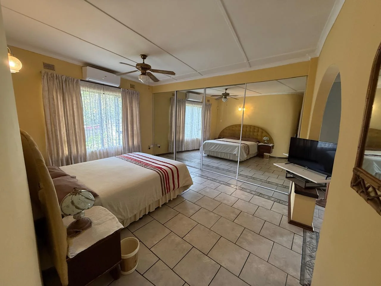 Comfortable family living combined with excellent income potential