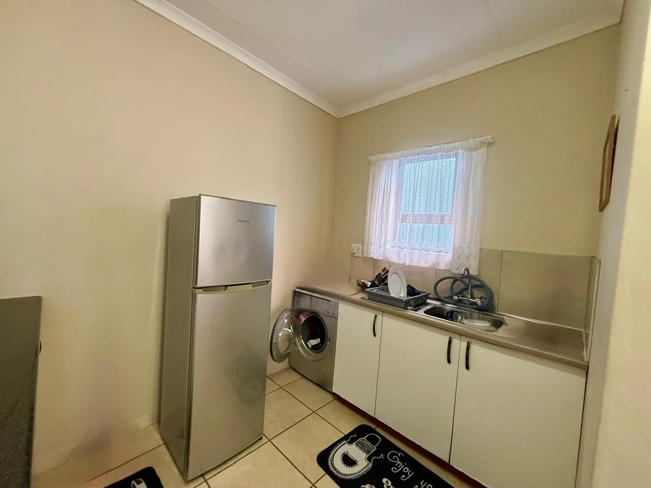 Comfortable family living combined with excellent income potential
